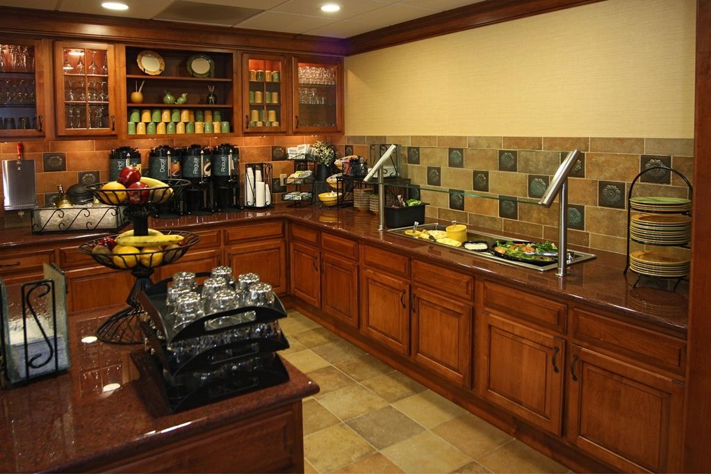 Homewood Suites By Hilton Lancaster Rohrerstown Restoran gambar